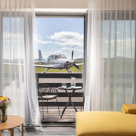 Apartmany Hangar Strakonice Exteriör bild