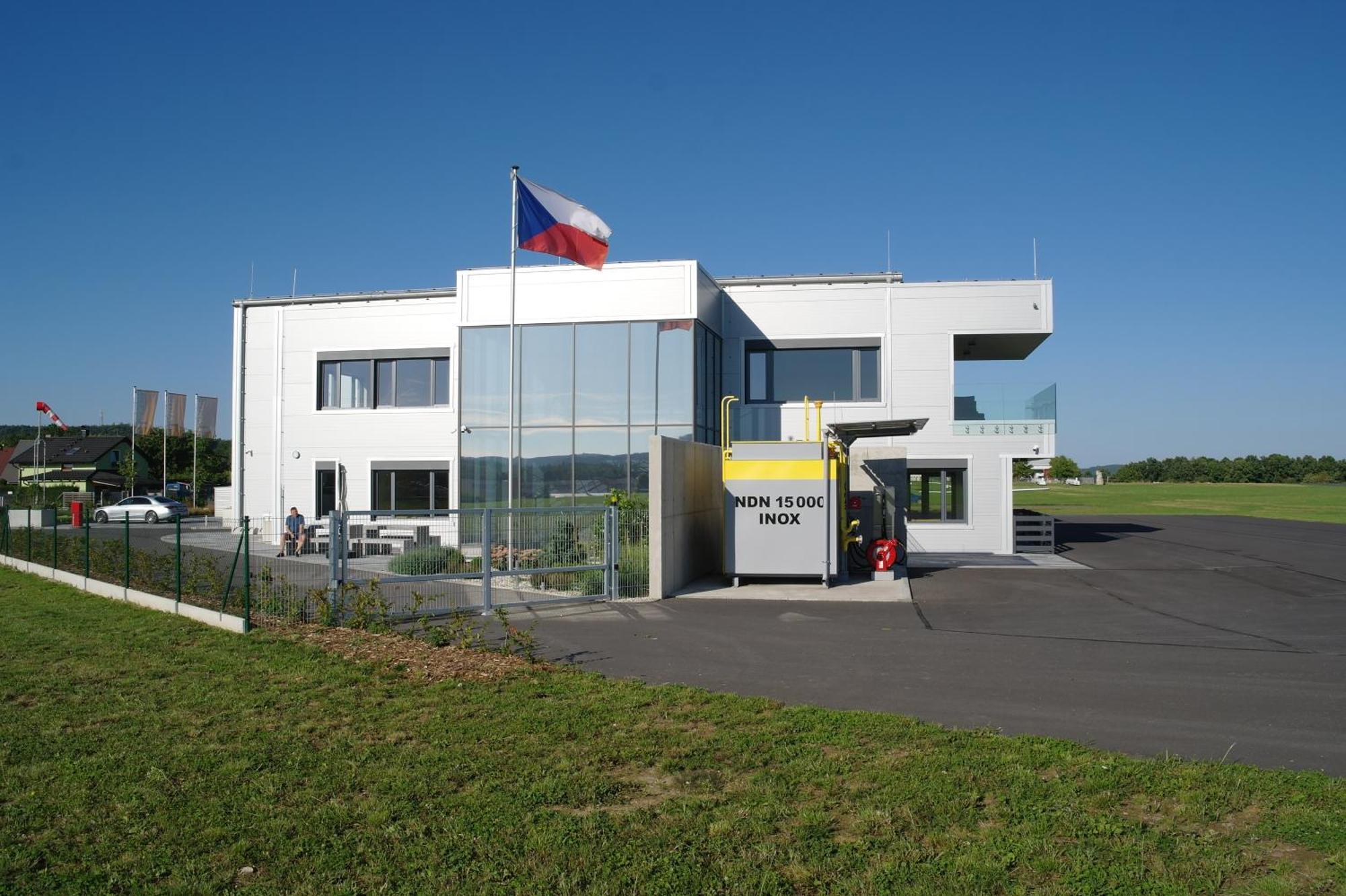 Apartmany Hangar Strakonice Exteriör bild