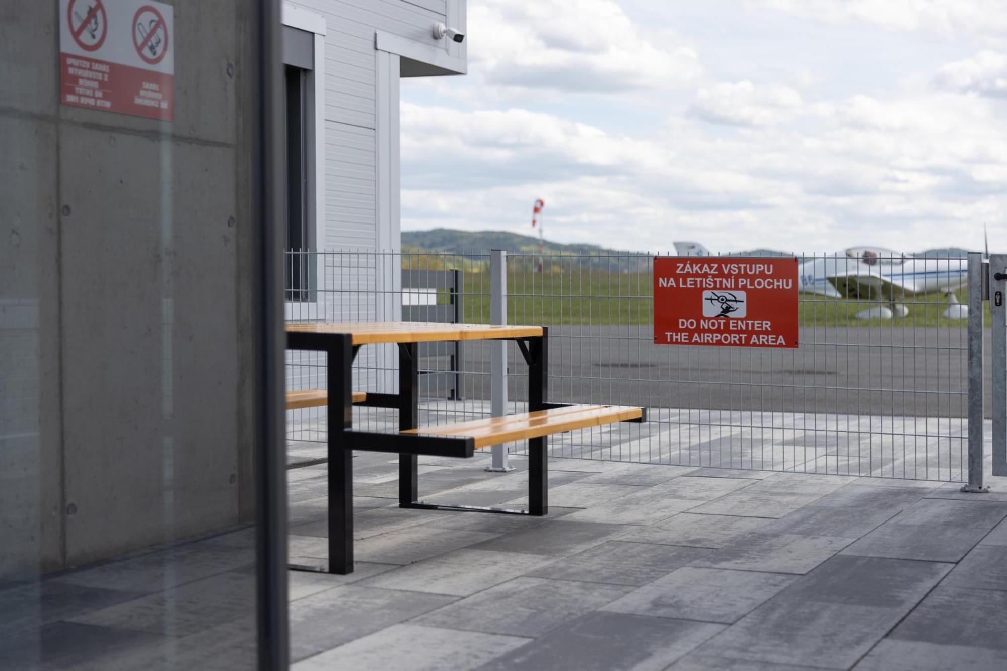 Apartmany Hangar Strakonice Exteriör bild