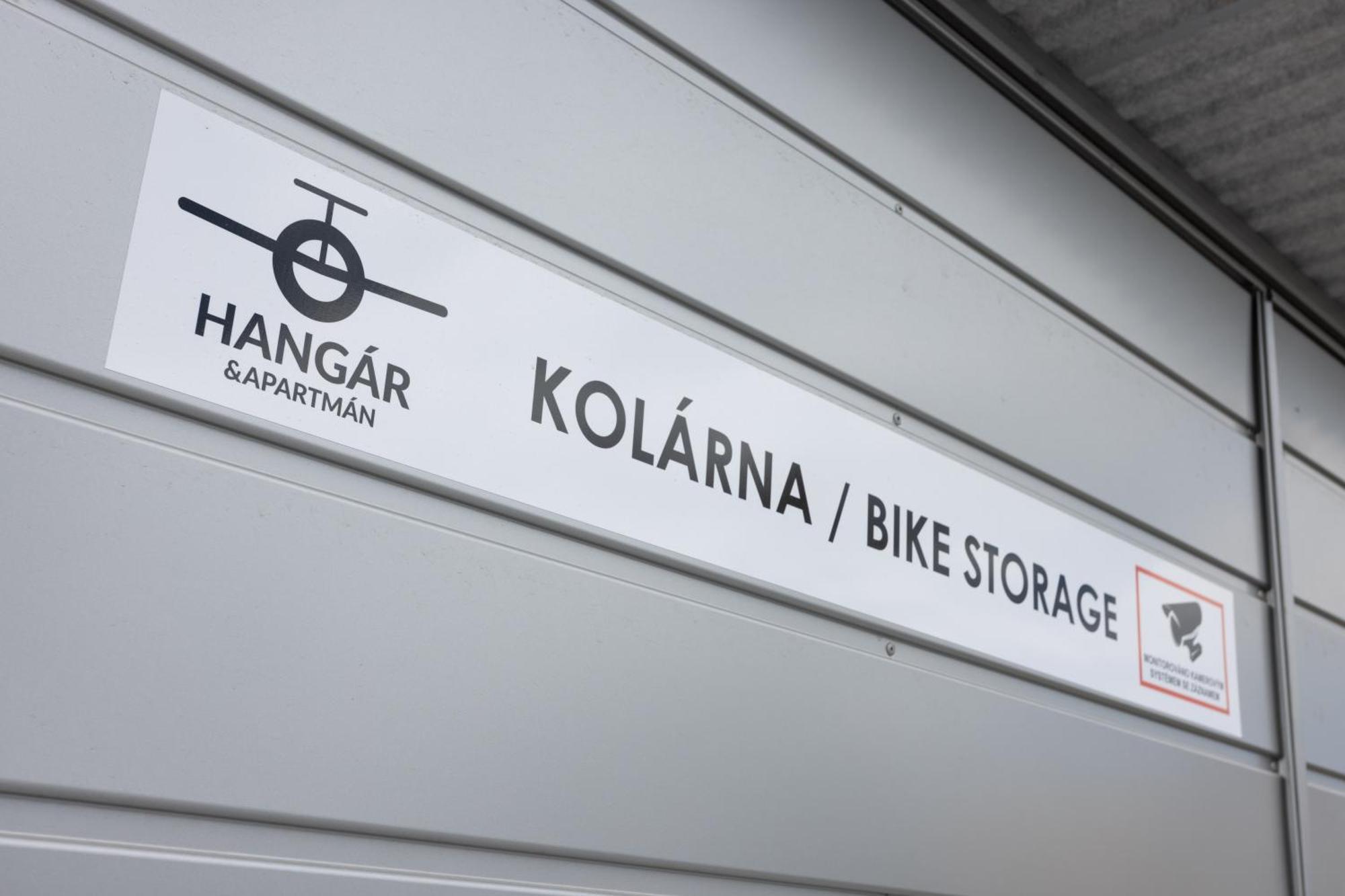 Apartmany Hangar Strakonice Exteriör bild
